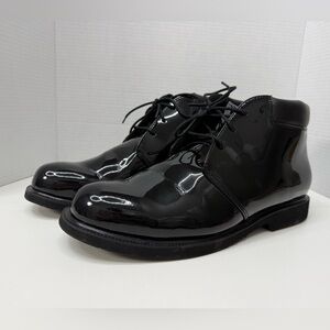 Thorogood Poromeric Academy Men’s 
High Gloss Chukka boot size 13